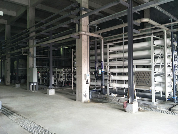 造紙廠污水怎么處理？污水處理設備來幫您！
